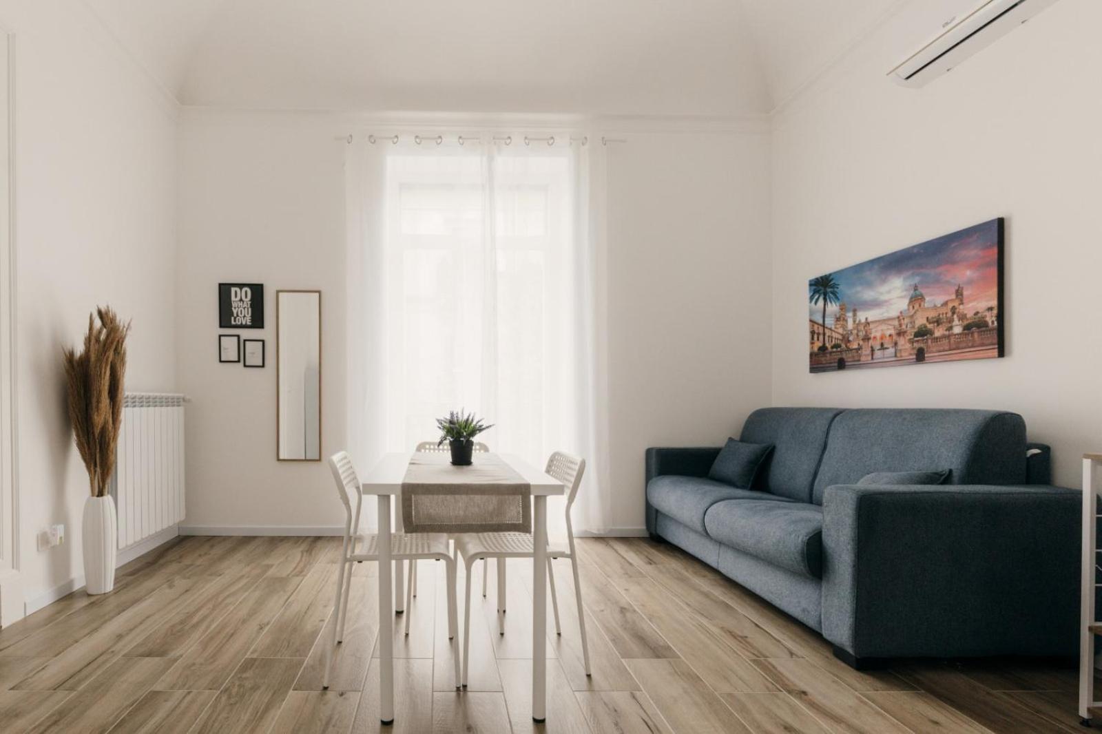 Sofia'S Central Apartment Палермо Екстер'єр фото